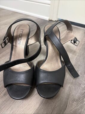 Moda Spana Black Leather Open-Toe Slingback Heels 8.5
